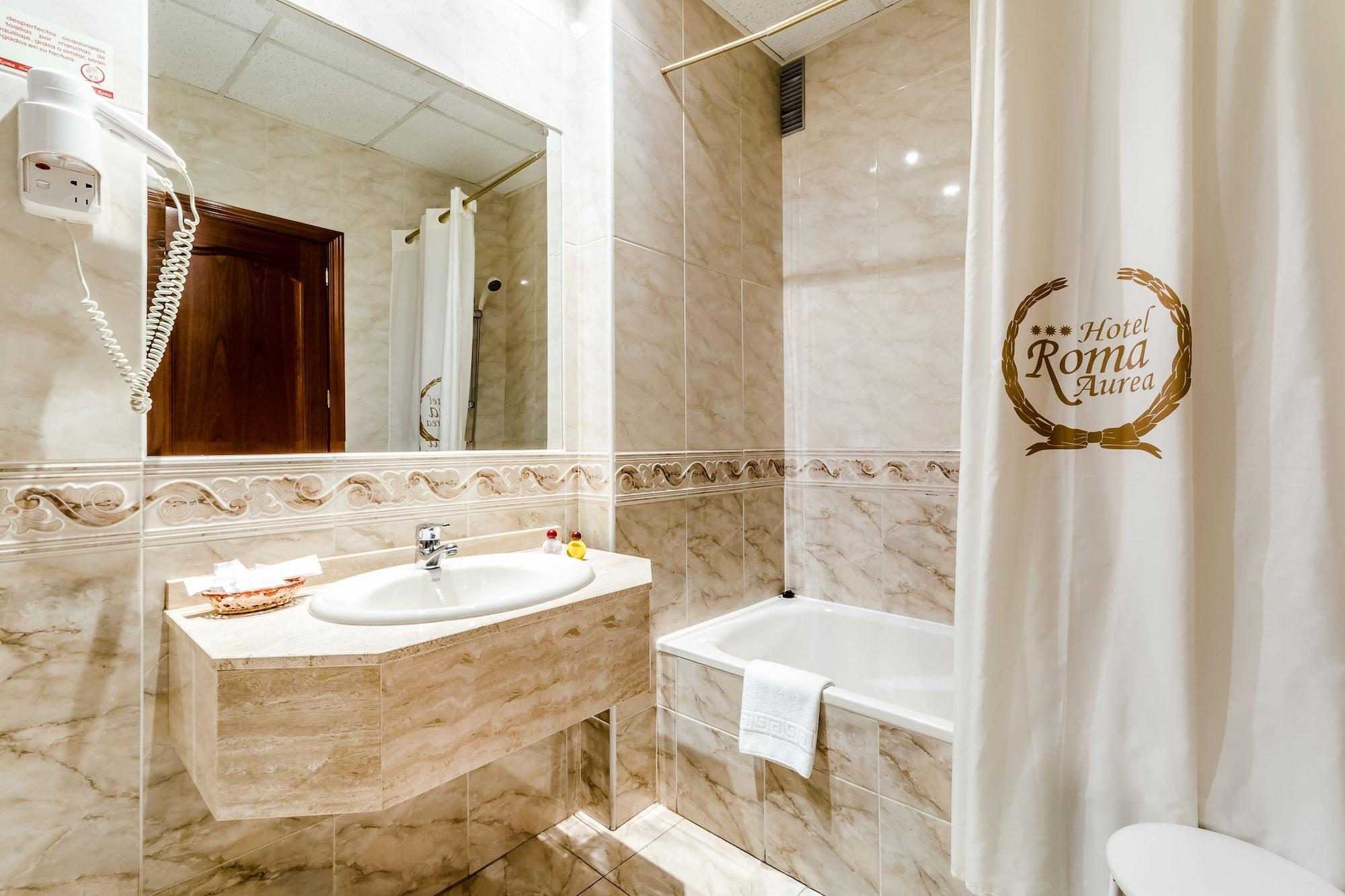 Roma Aurea Hotell Talavera de la Reina Exteriör bild