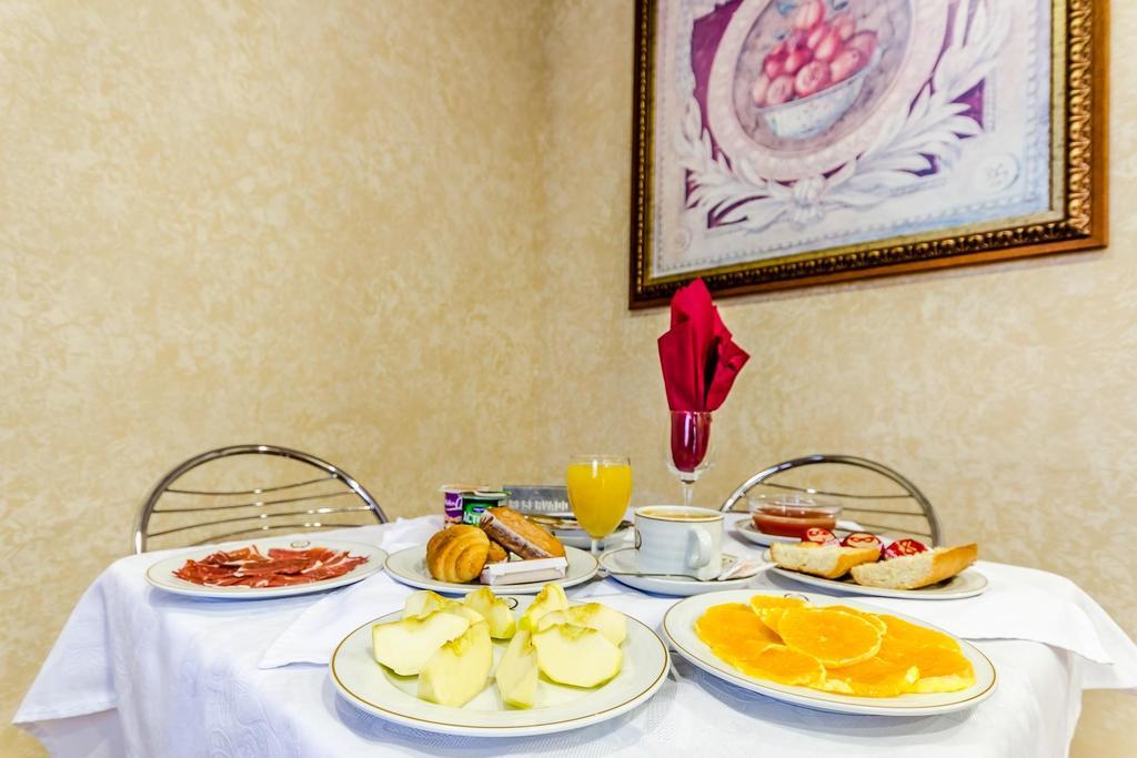 Roma Aurea Hotell Talavera de la Reina Exteriör bild