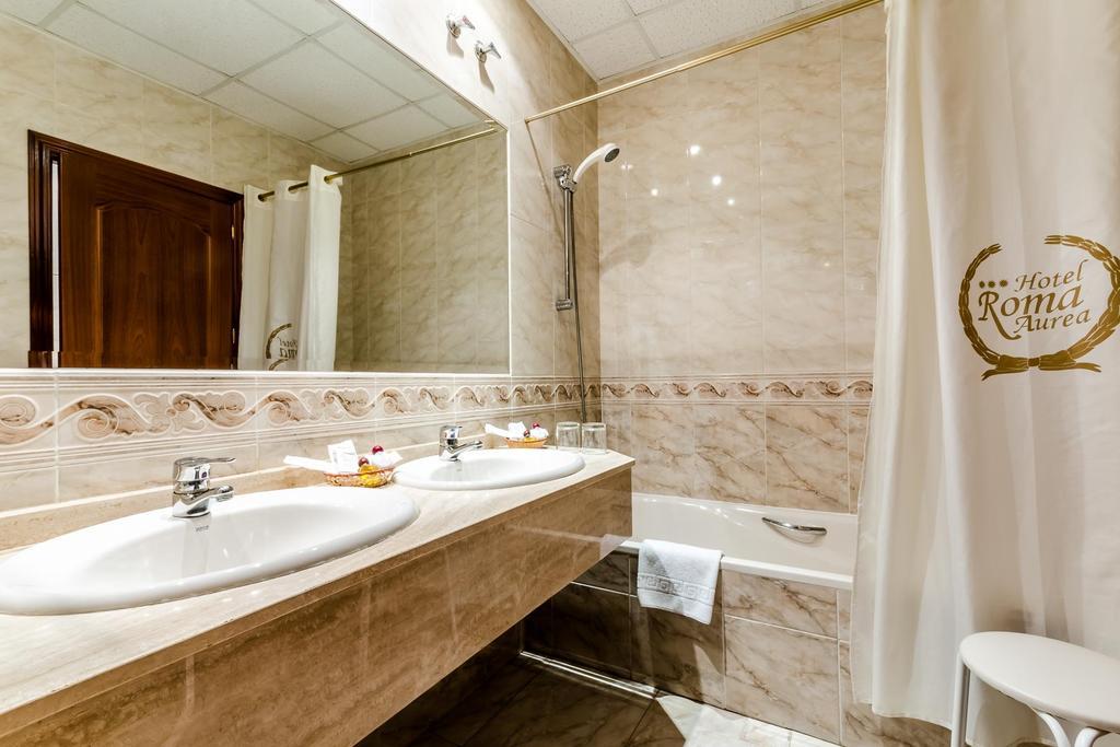 Roma Aurea Hotell Talavera de la Reina Exteriör bild